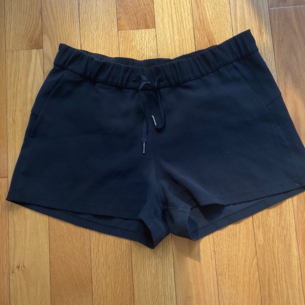 lululemon athletica shorts 🖤
